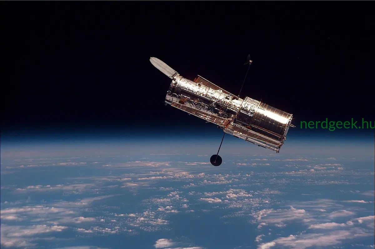 Hubble_Space_Telescope