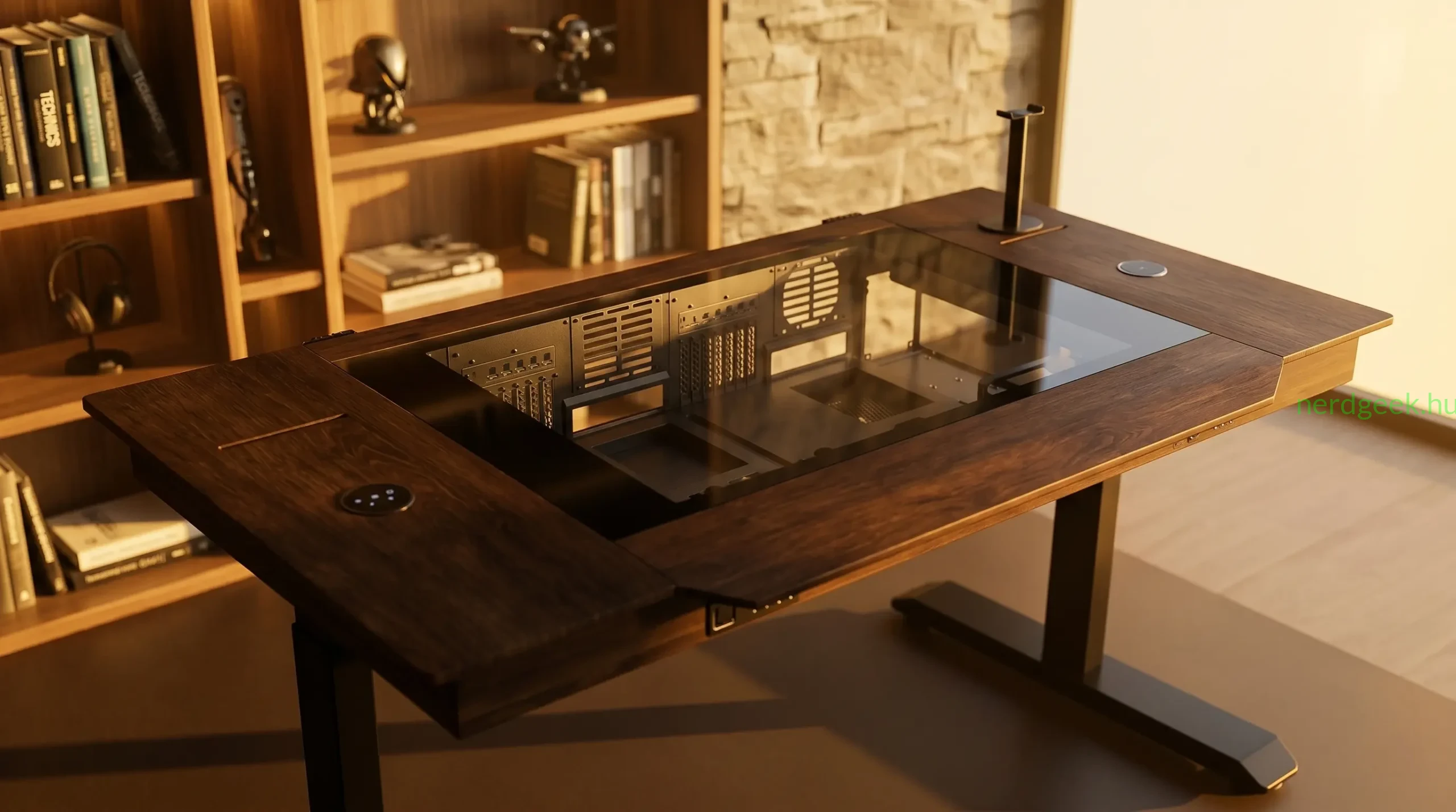 Lian Li DK-07 Wood