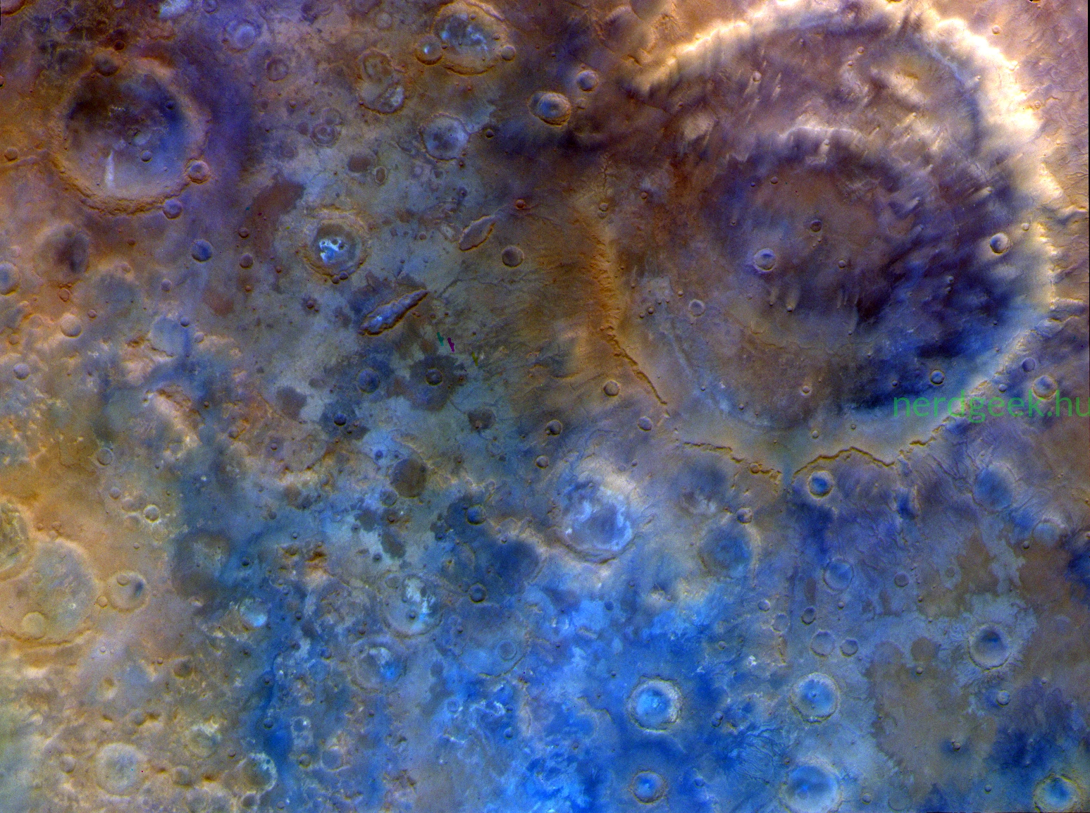 e2b-pia26775-surface-color-m4kzus7e
