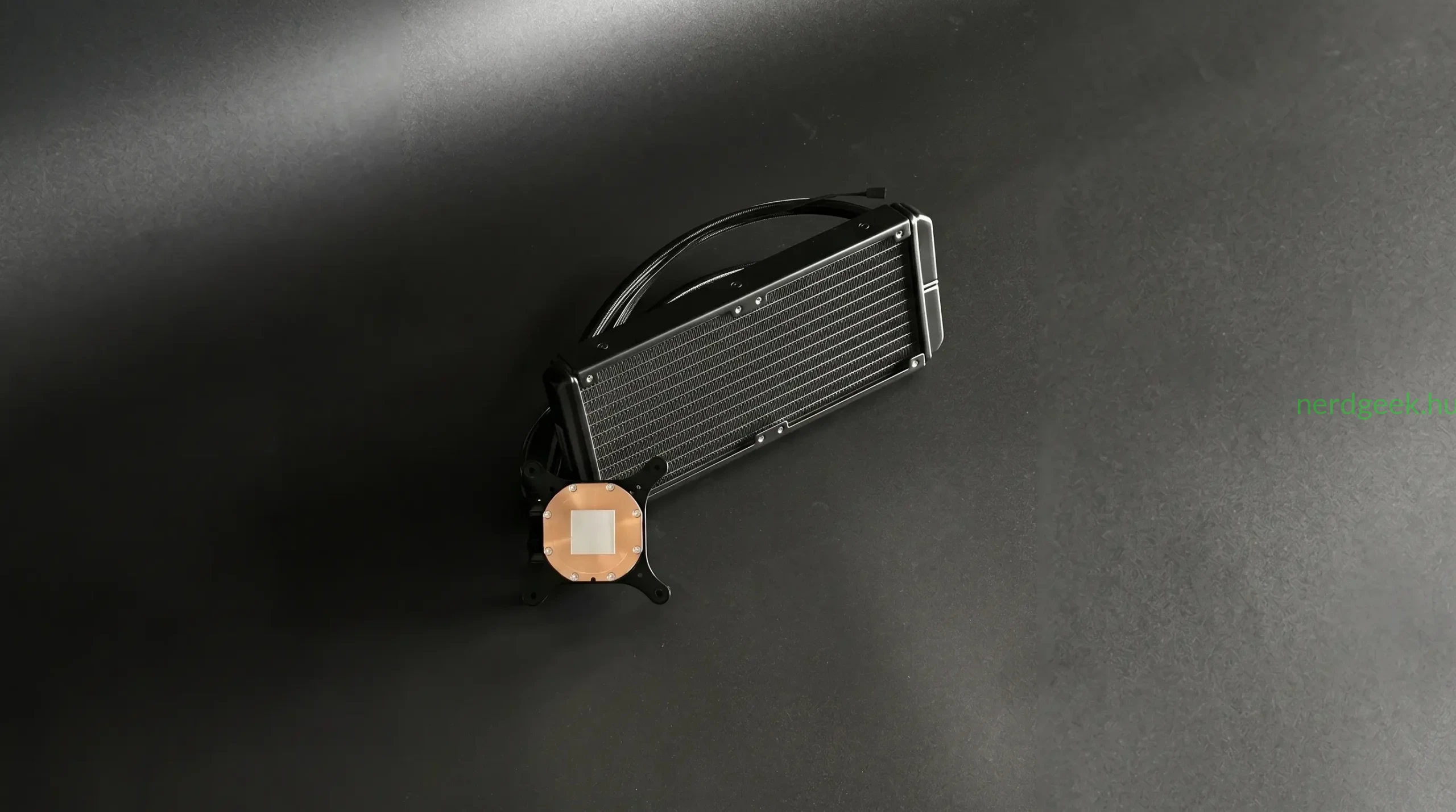 Asetek Emma V3