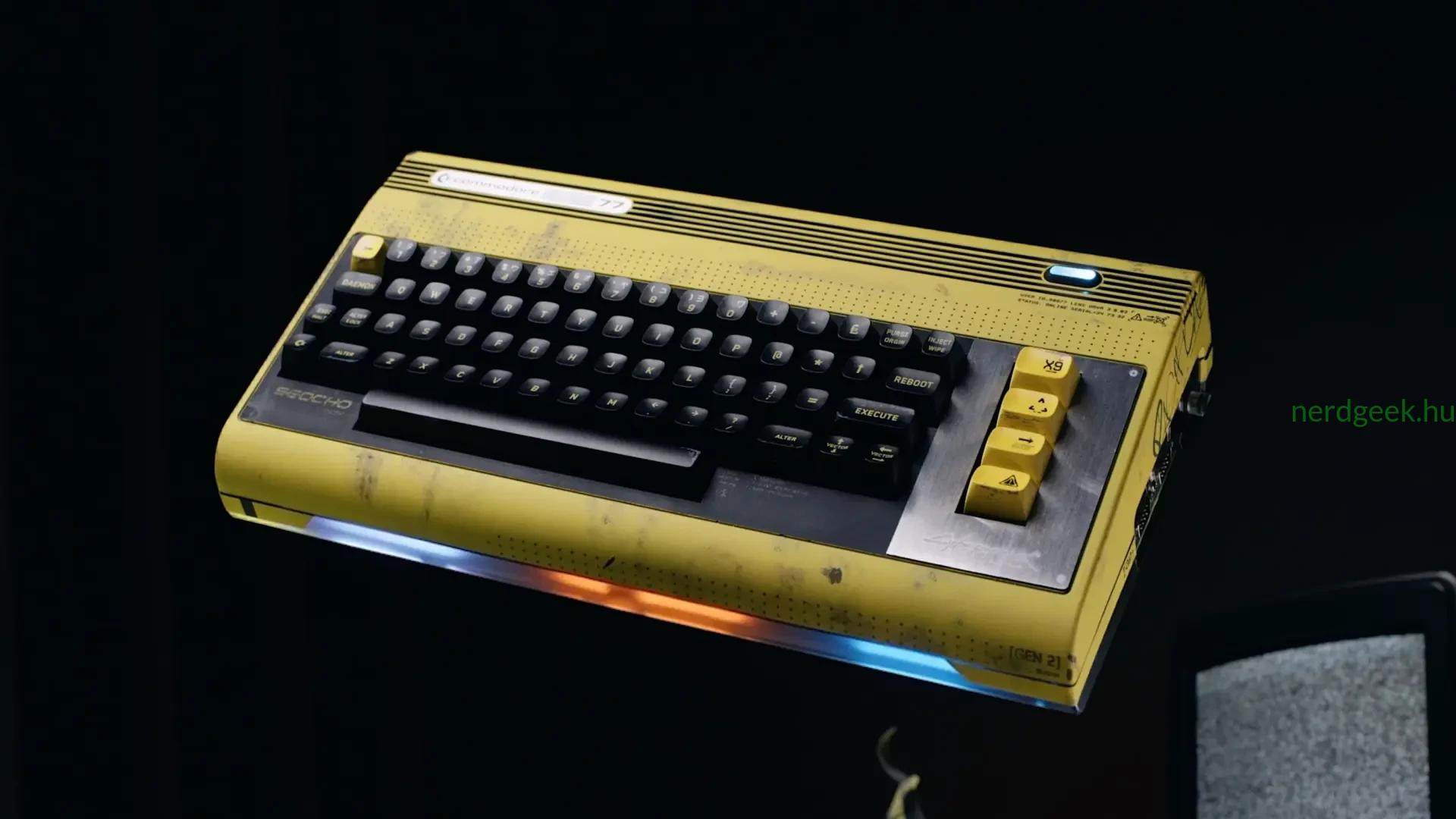 commodore-77