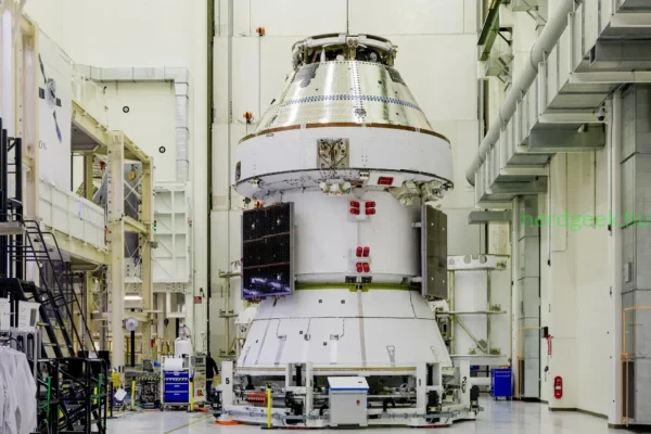 artemis-2-orion